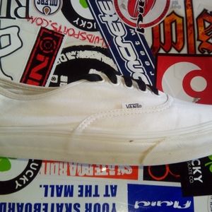 Vans Authentic Classic